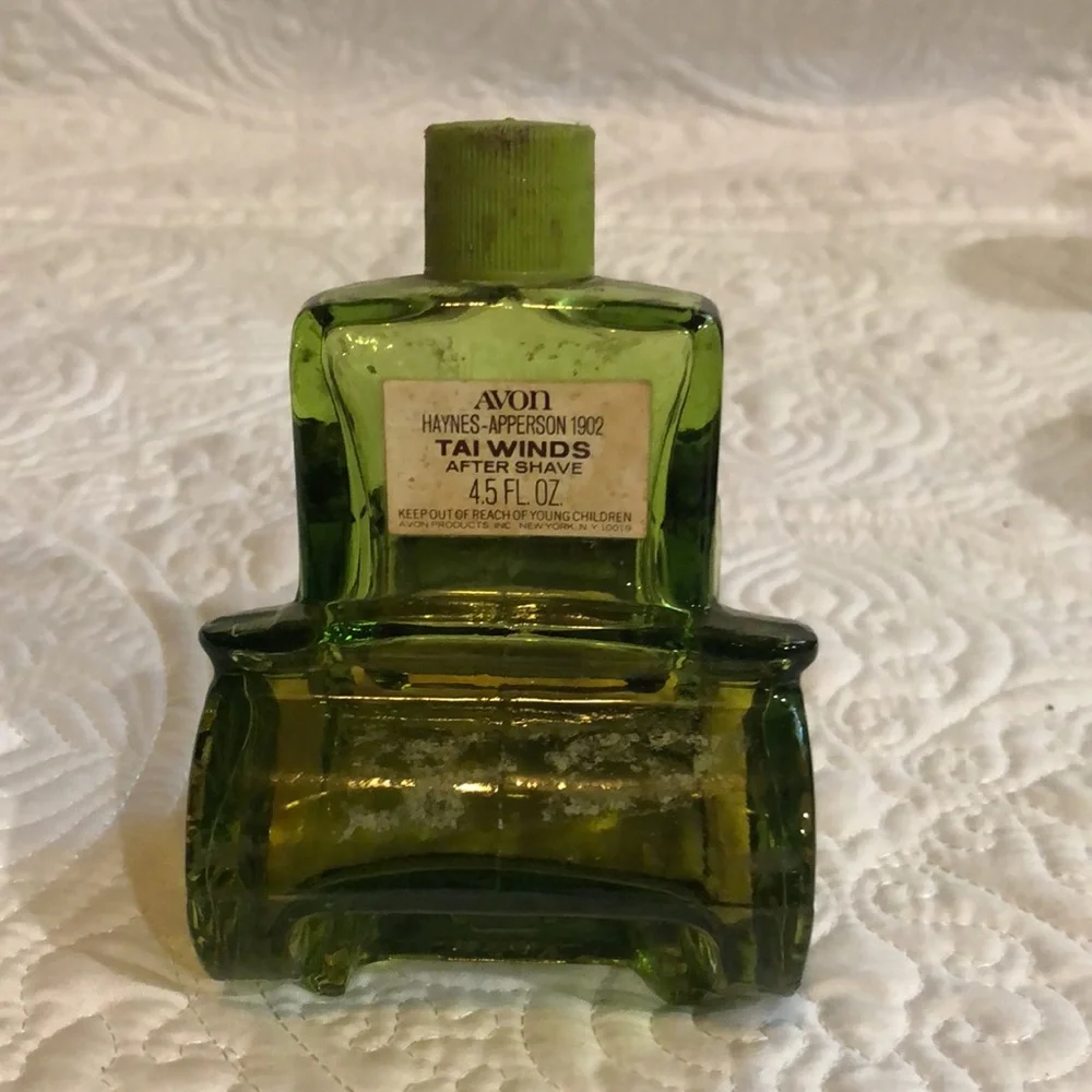 Avon collectible after shave collection,‎ 5 bottles